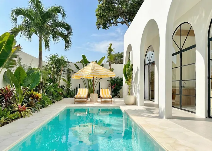The Young - Dolce, Bingin Villa