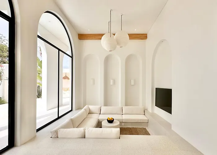 Villa The Young - Dolce, Bingin